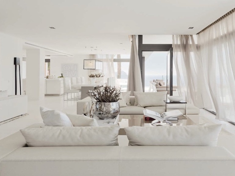Living room sheer curtains
